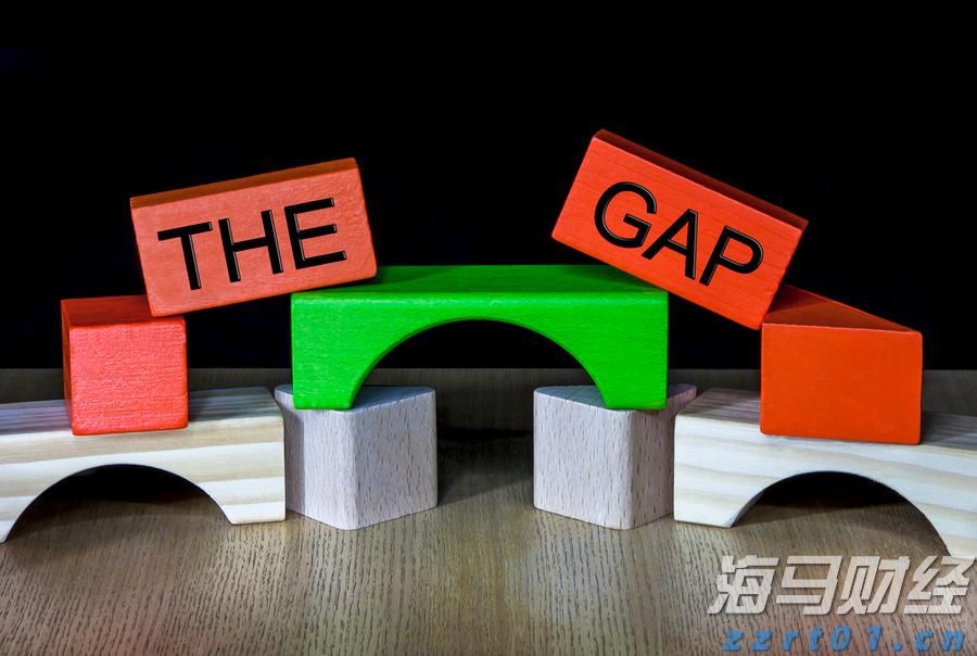 解锁新市场!梅州观赏鱼 “游” 进马来西亚